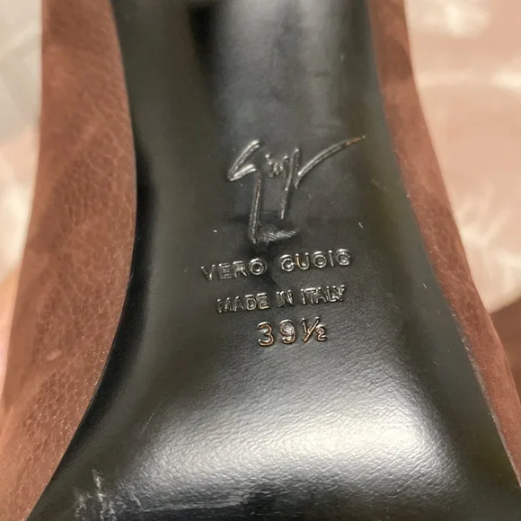 GIUSEPPE ZANOTTI - Picture 4 of 6